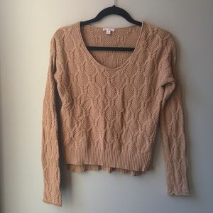 Gap cable-knit tan cropped sweater!